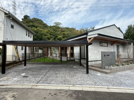 三重県で新築したモダンでシックな一戸建て外観デザイン