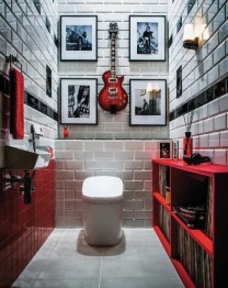 LIXIL satis stylebook　赤と白の格好良いトイレ空間